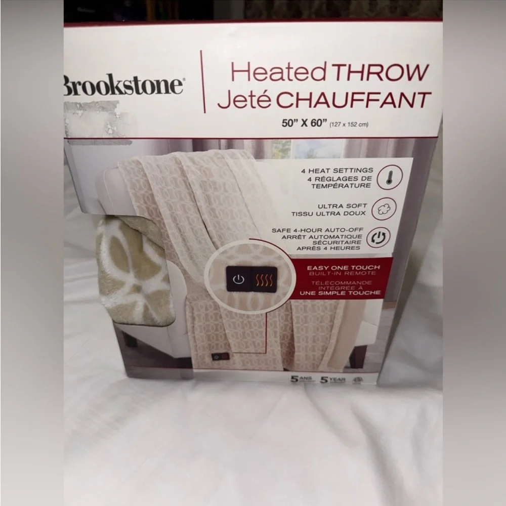 NWT Brookstone Heated Throw 50in X 60in - Picture 6 of 7